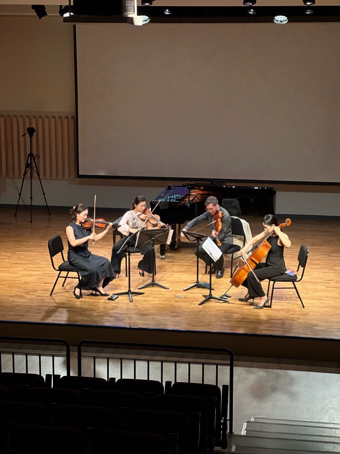 e7bf5a7ad6aae61c2b607dda6705fa5e_1750041